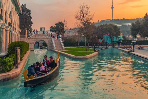 Baku Azerbaijan Tours